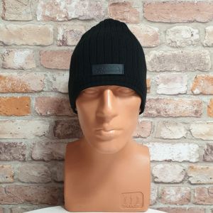 Зимна шапка SilverStar в черен цвят