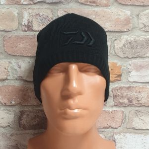 Зимна шапка на марката DAIWA​